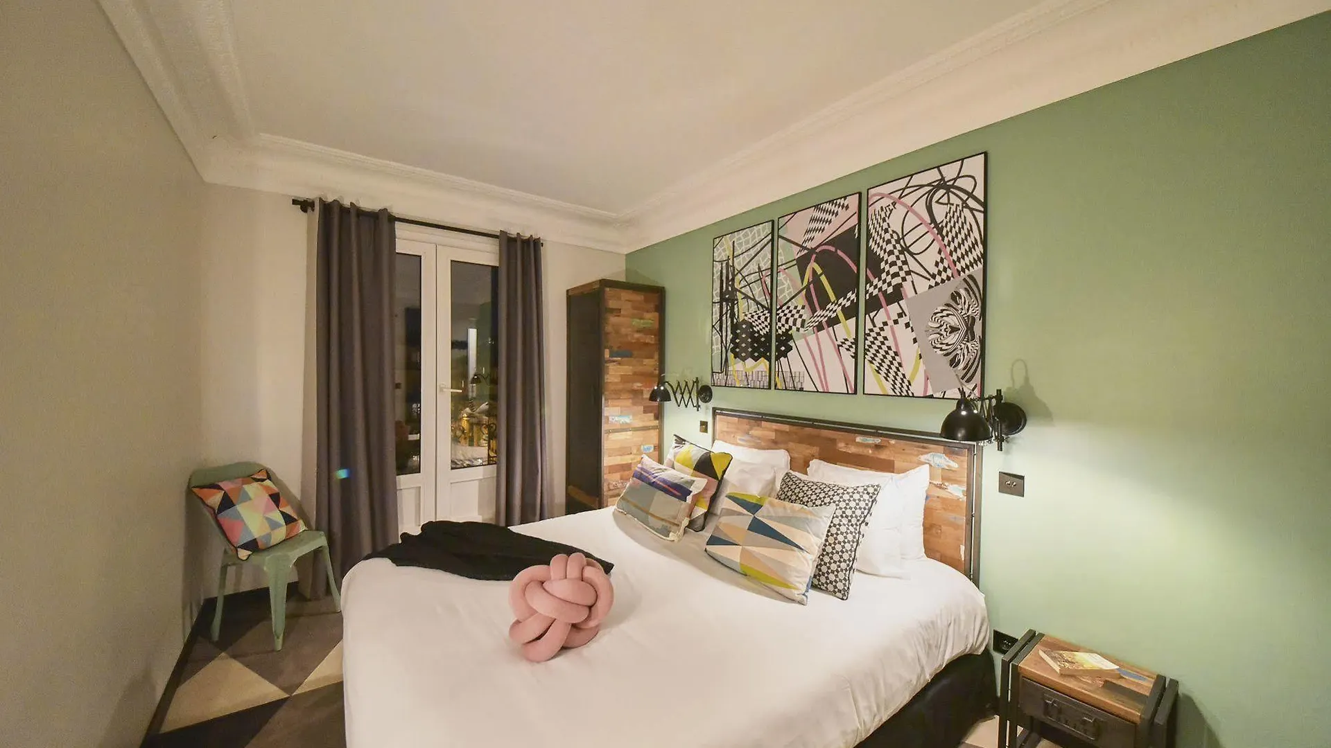 Hotel Madrigal 3*
